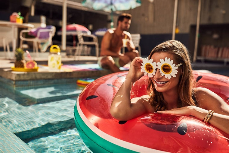 8 Pool Essentials for Guaranteed Fun in The Sun