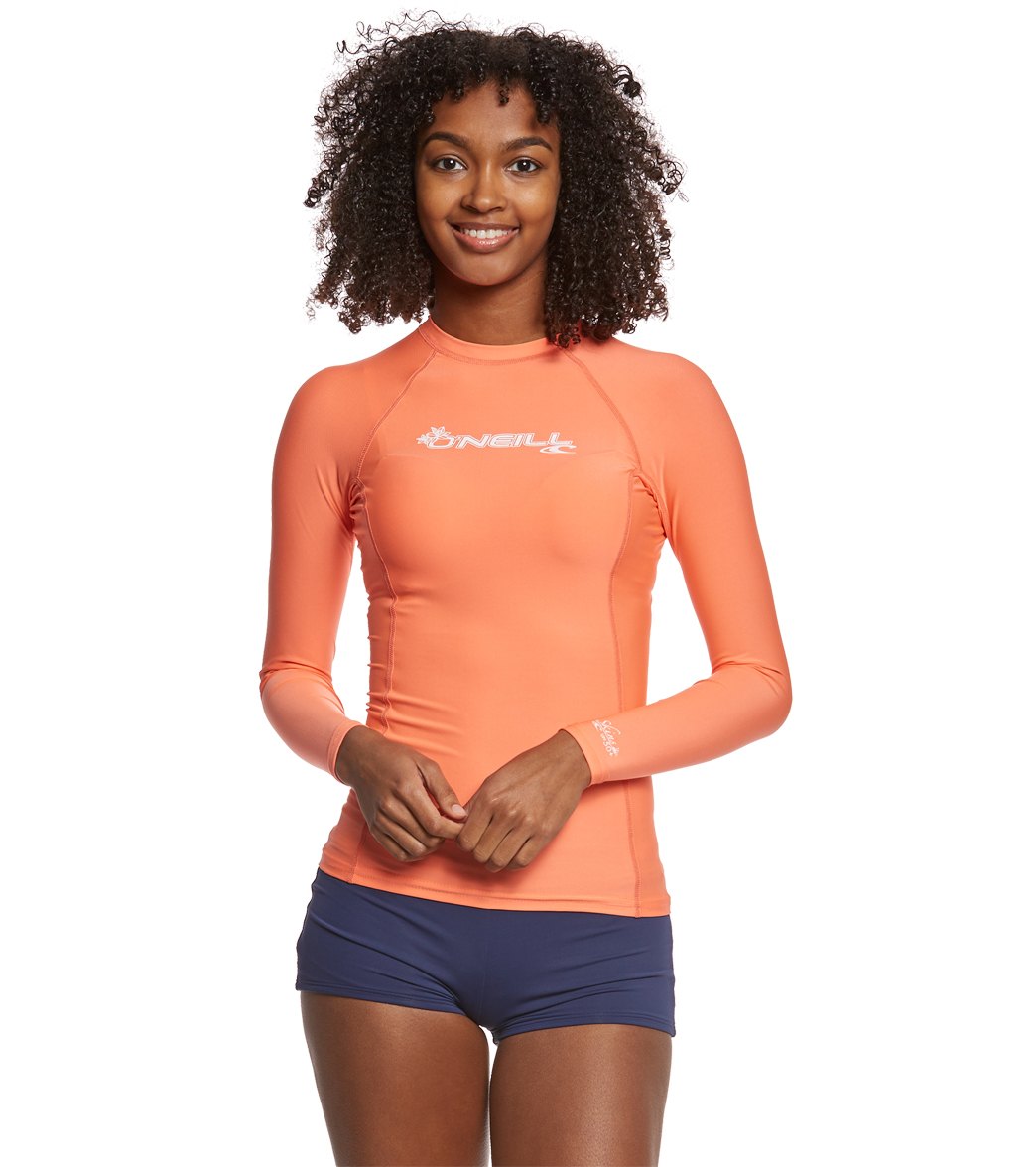 O’Neill UV Sun Protection Women’s Basic Skins Long-Sleeve Rashguard Top O’Neill UV Sun Protection Women’s Basic Skins Long-Sleeve Rashguard Top