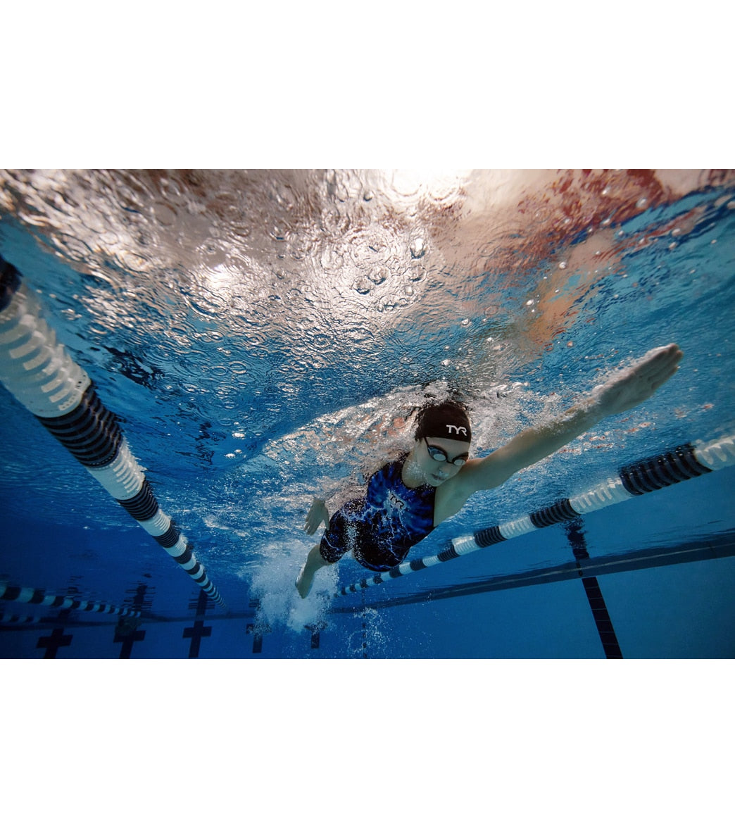 TYR Women's Venzo Phantom Oblivion Closed Back Kneeskin Tech Suit