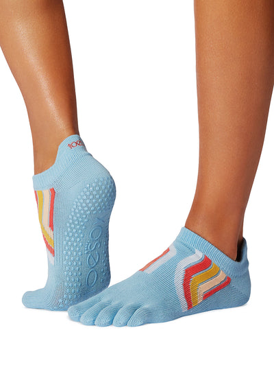 Toesox Low Rise Full-Toe Yoga Grip Socks