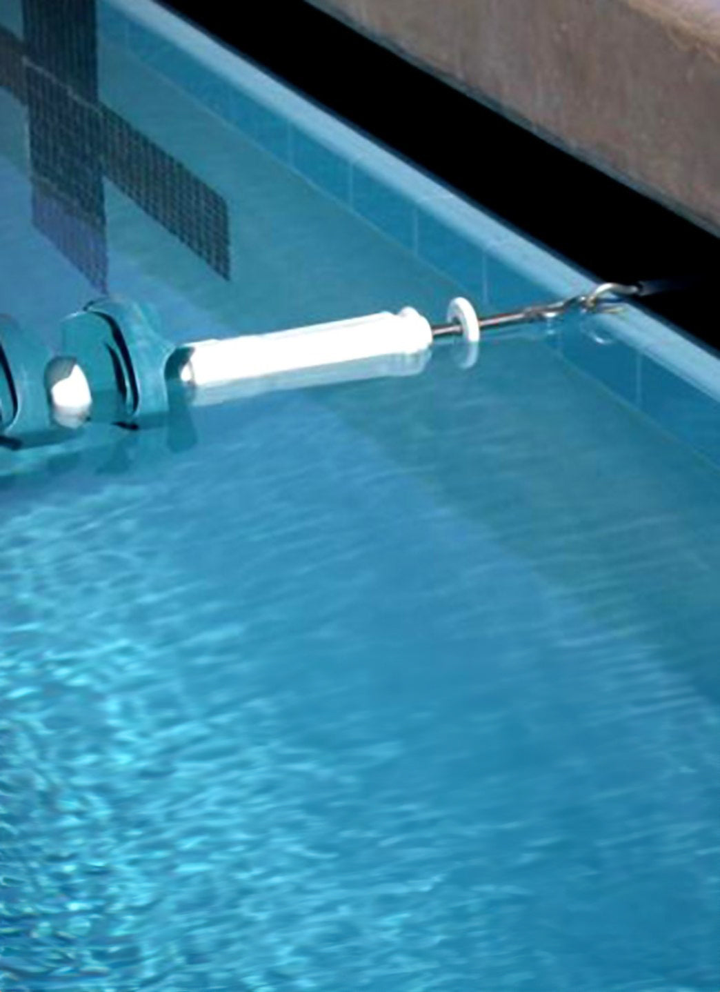 スーパーウェーブ シュアライン AntiWave Supertensioner at SwimOutlet.com