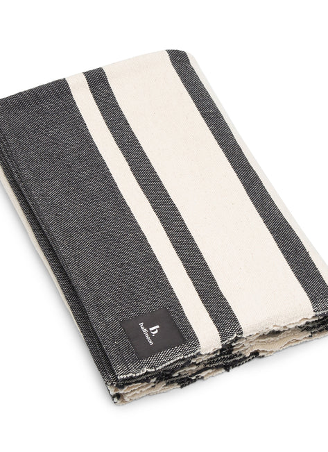 B, Halfmoon Everyday Blanket