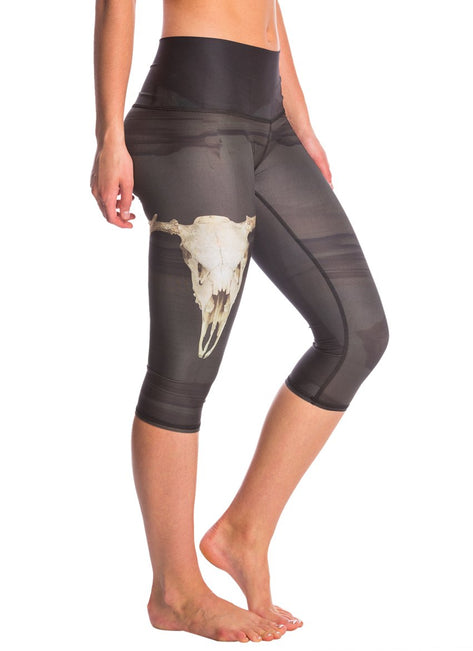 Teeki Deer Medicine Charcoal Goddess Hot Yoga Capris