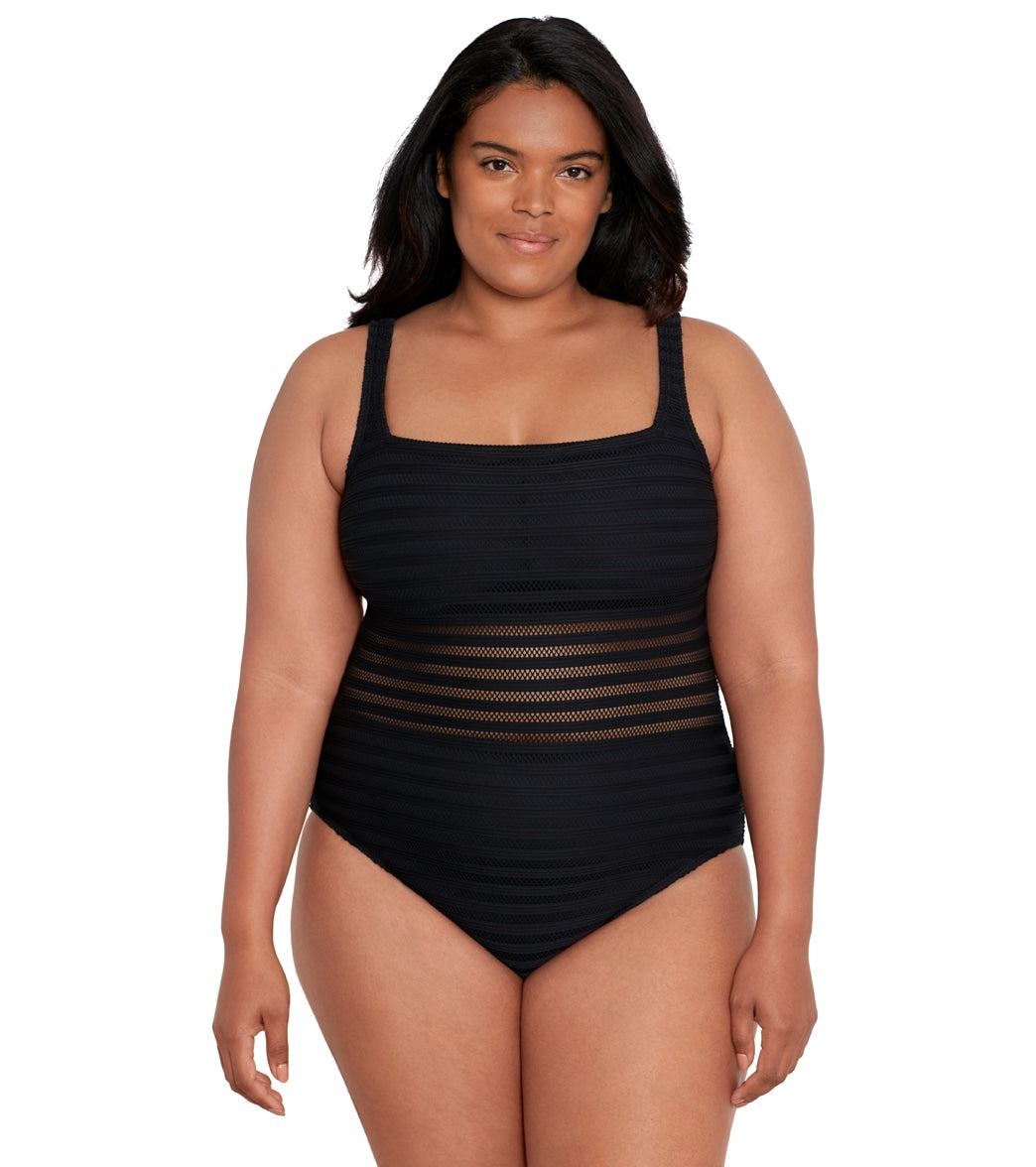 TYR Women's Plus Size Solid Square Neck Controlfit Chlorine Resistant One  Piece Swimsuit at